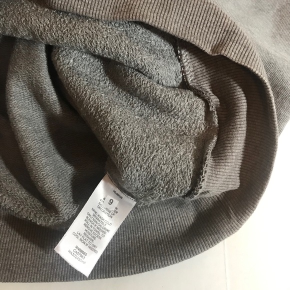 Halogen Gray Multi-color sequin sweatshirt MP NWT PRICE FIRM NO DISCOUNTS - Picture 5 of 6